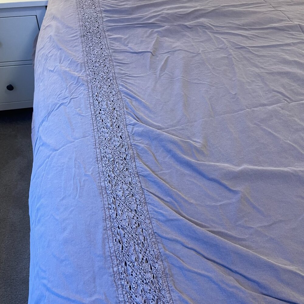 Pottery Barn Washed Cotton Full/Queen Duvet Set in Lavender - Picture 7 of 11